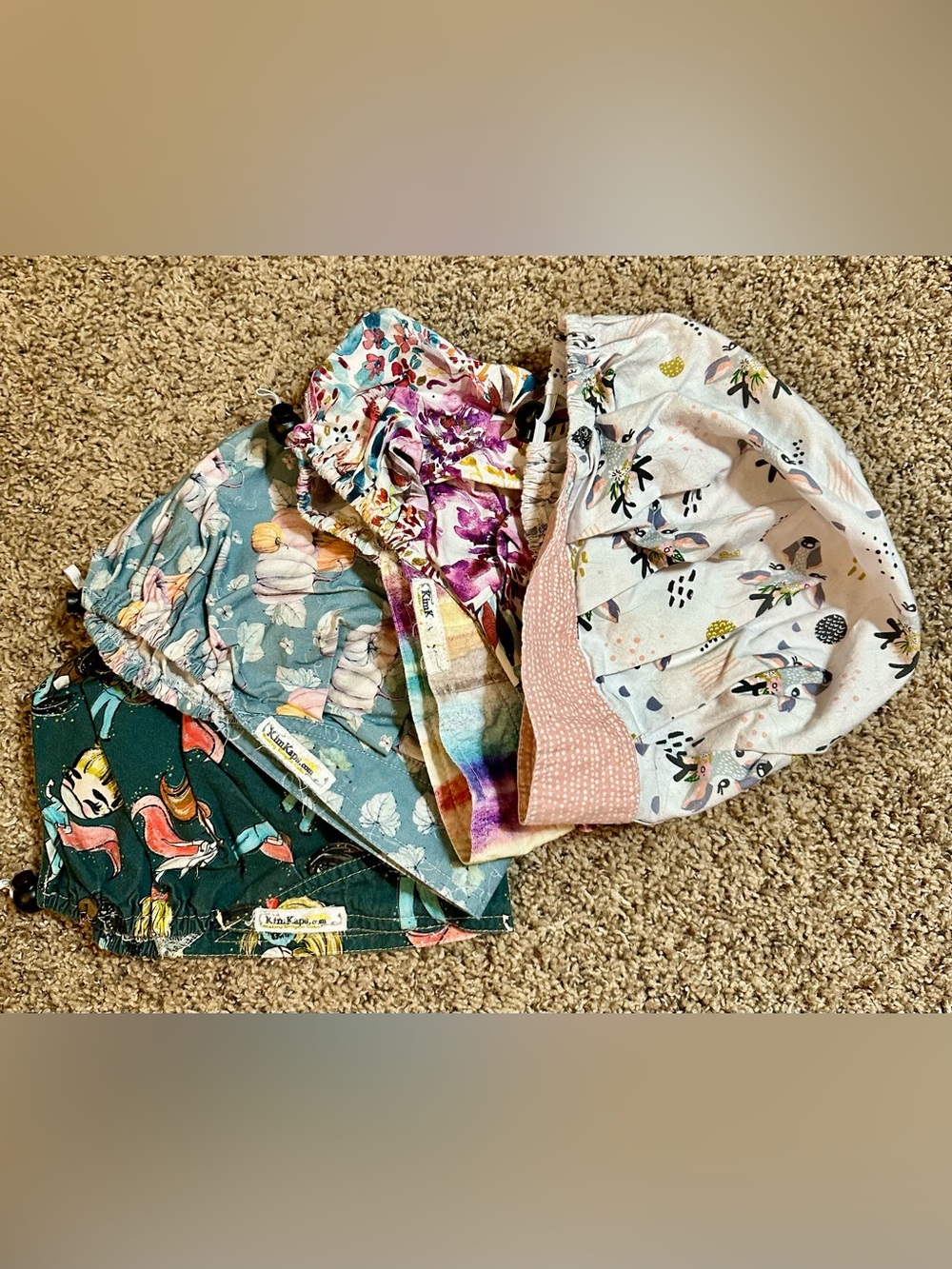 Lot of 4 scrub caps KimKaps